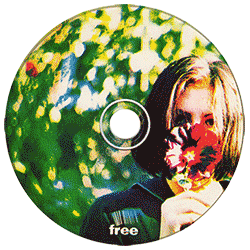 CD recouvert de l'image de couverture de l'album en couleur